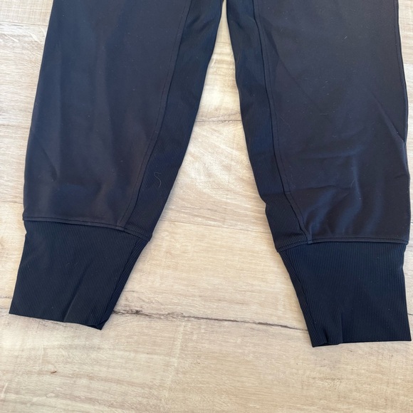 Athleta Black Venice Jogger - Picture 3 of 6